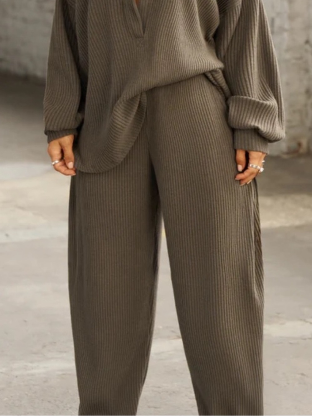 NWT! Joah Brown Relaxed Tapered Pants - Picture 7 of 12